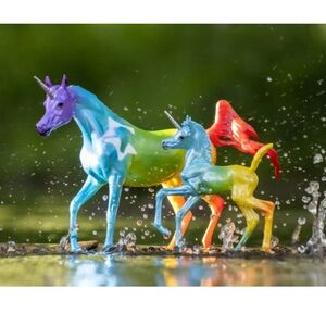 Breyer Limited Edition   Unicorn Set